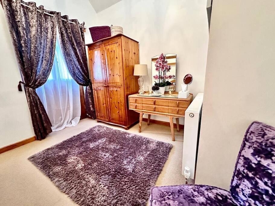 Detached One Level Stone Barn Βίλα Llangwm-Isaf Εξωτερικό φωτογραφία