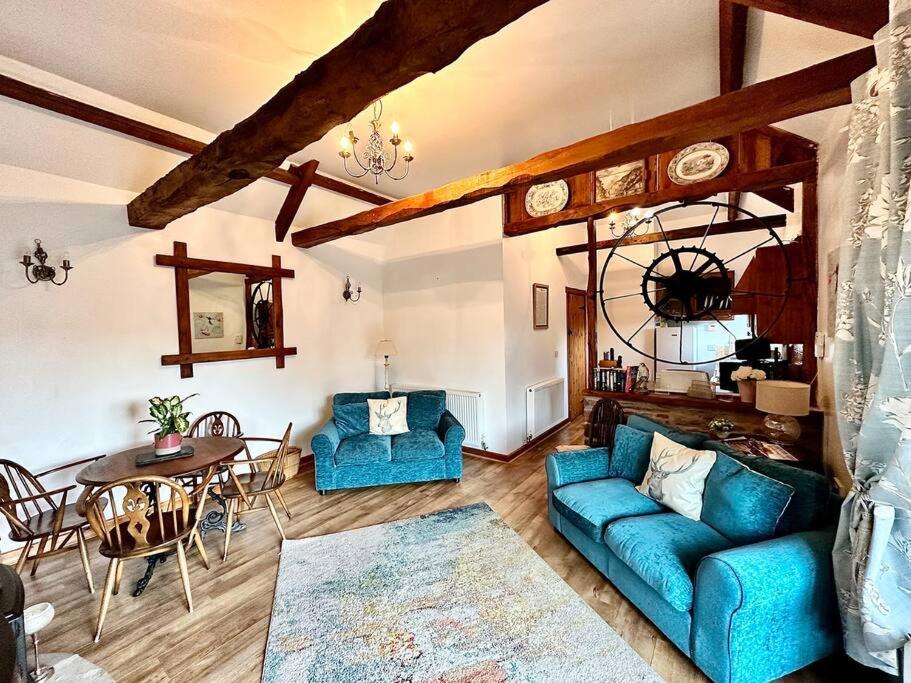 Detached One Level Stone Barn Βίλα Llangwm-Isaf Εξωτερικό φωτογραφία
